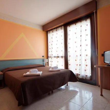 Hotell St. Antony 2*